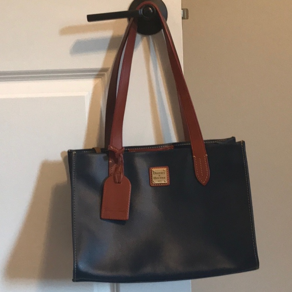 Dooney & Bourke handbag